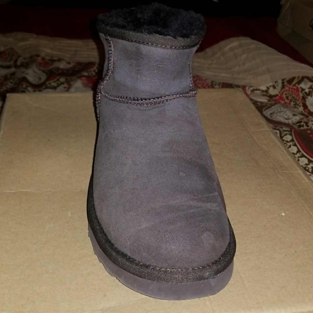 Uggs